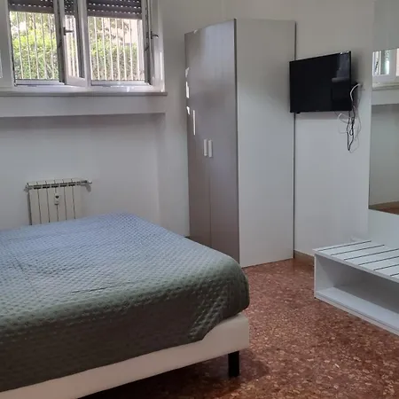 Bam Bam Tiburtina 4*