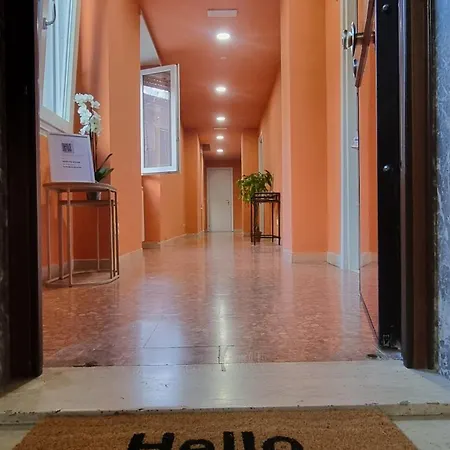 Bam Bam Tiburtina Гостевой дом