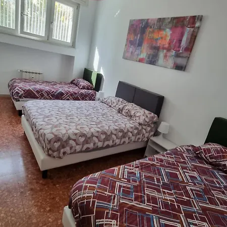 Pensjonat Bam Bam Tiburtina 4*