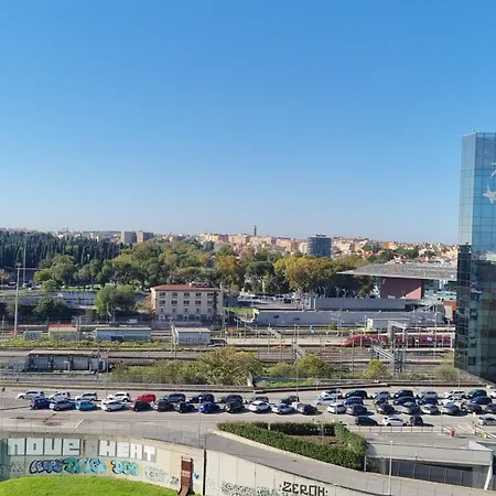 Bam Bam Tiburtina ゲストハウス *